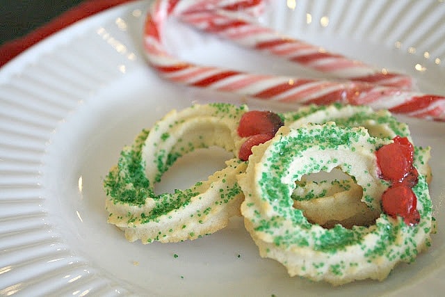 Wreath cookies on a plate