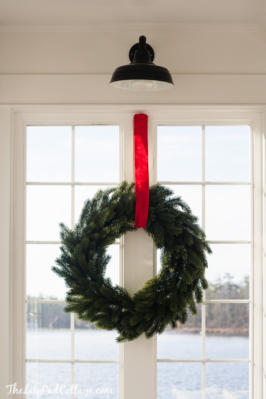 How to Hang a Wreath without Damaging Woodwork