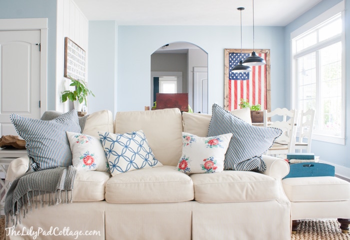 Red white and blue cottage decor