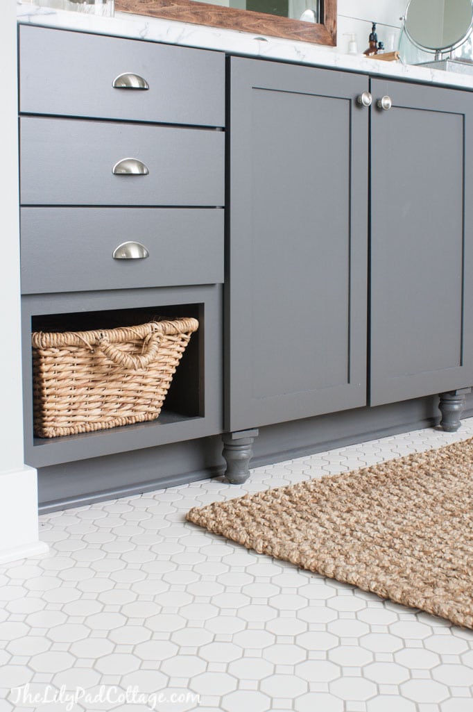 Customizing Builder Basic Cabinets - The Lilypad Cottage