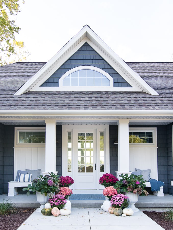 A fall front porch